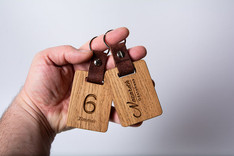 Custom Wooden Keyfobs for Hotels: Personalized Oak Keychains That Stand Out