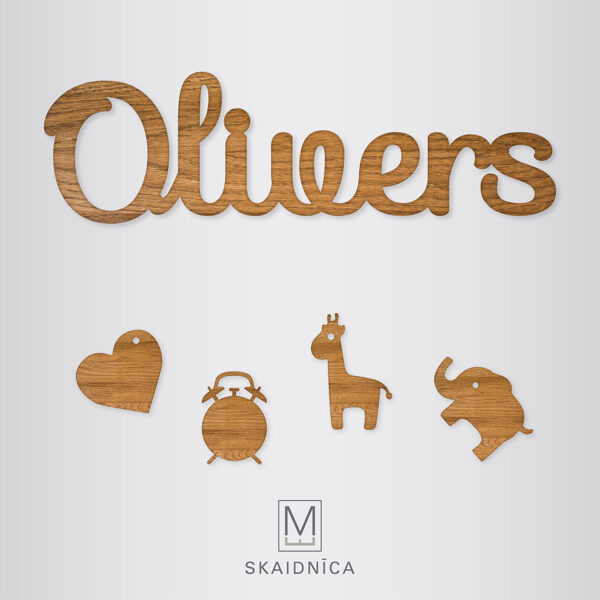 OLIVERS koka uzraksts ar bērna vārdu un dzimšanas informāciju