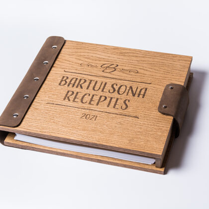 Guest book with laser engraving. Made out of wood and genuin leather. Wedding guest book.